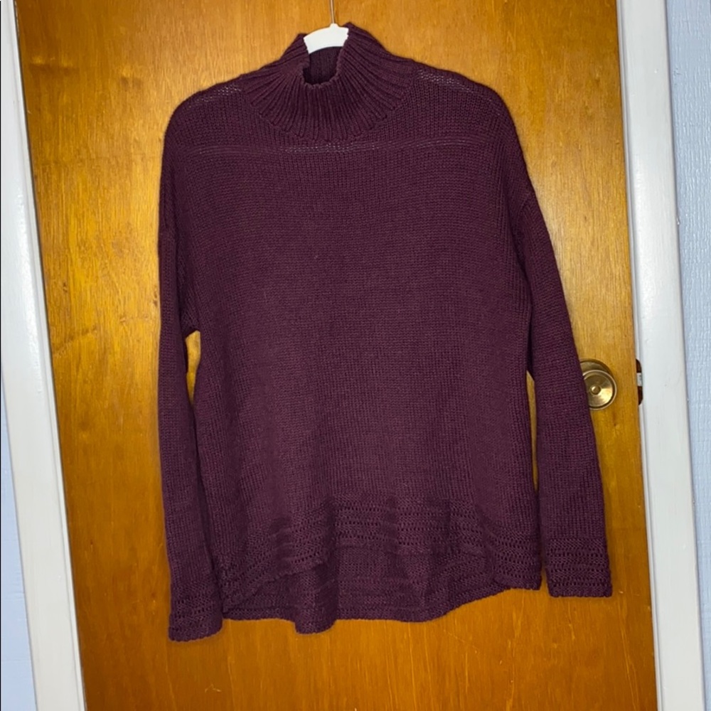 Old Navy Women’s Mock TurtleNeck Sweater